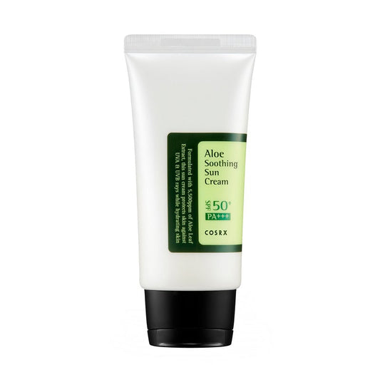 COSRX Aloe Soothing Sun Cream SPF50 solcreme på en hvid baggrund